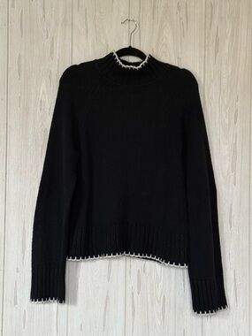 GAP Cashsoft Scalloped Trim Turtleneck Sweater in Black, Size Medium TALL